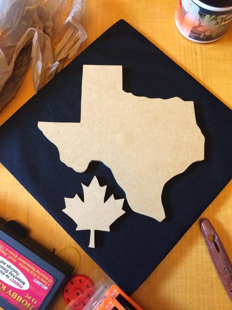 how to decorate graduation caps 5